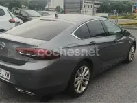 Usado Opel Insignia Business Elegance 200 CV (147 kW) 2021 Gris / plata Berlina
