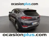 Usado Hyundai Tucson 115 CV (84 kW) 2018 Gris / plata SUV