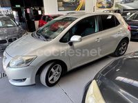 Usado Toyota Auris Luna 126 CV (92 kW) 2009 Gris / plata Utilitario