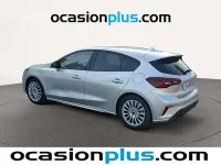 Usado Ford Focus ST-Line 125 CV (91 kW) 2023 Gris Utilitario