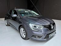 Usado Renault Mégane IV Business 95 CV (69 kW) 2020 Gris Berlina