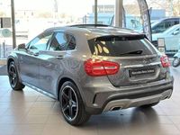 Usado Mercedes GLA220 AMG line 170 CV (125 kW) 2015 Gris SUV