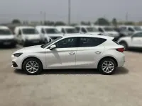 Usado Seat Leon Reference 116 CV (85 kW) 2022 Blanco Utilitario