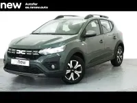 Usado Dacia Sandero Expression 110 CV (80 kW) 2023 Verde Berlina