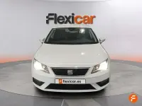 Usado Seat Leon Style 130 CV (95 kW) 2018 Blanco