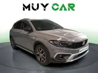 Usado Fiat Tipo Cross 129 CV (94 kW) 2021 Gris Utilitario
