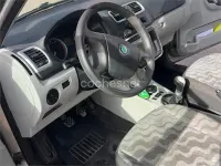 Usado Skoda Fabia 60 CV (44 kW) 2008 Gris / plata Berlina