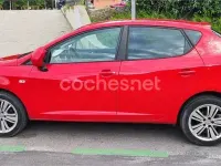 Usado Seat Ibiza 90 CV (66 kW) 2010 Rojo Berlina