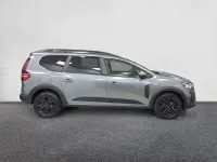 Usado Dacia Jogger Extreme 110 HP (80 kW) 2025 Cinzento Monovolume