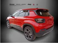 Nuevo Jeep Avenger Summit 100 CV (73 kW) 2025 Rojo SUV