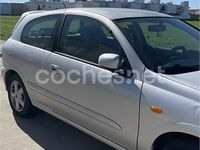 Usado Nissan Almera Comfort 90 CV (66 kW) 2001 Gris / plata Berlina