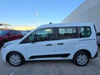 Usado Ford Tourneo Connect Active 100 CV (73 kW) 2022 Blanco Monovolumen
