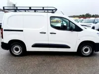 Używany Toyota Proace City City 100 KM (73 kW) 2022 Biały Minivan