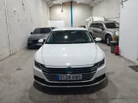 Usado VW Arteon 150 CV (110 kW) 2018 Blanco Utilitario