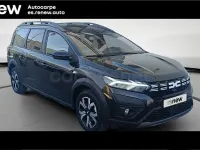 Usado Dacia Jogger Expression 100 CV (73 kW) 2023 Negro Monovolumen
