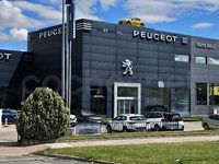 Usado Peugeot 308 SW Style 130 CV (95 kW) 2025 Azul Familiar