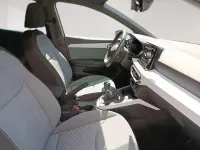 Usado Seat Ibiza 116 CV (85 kW) 2024 Gris Utilitario