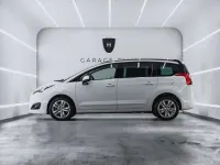 Usado Peugeot 5008 Allure 150 CV (110 kW) 2016 Blanco Monovolumen