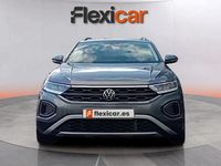 Usado VW T-Roc Life 150 CV (110 kW) 2023 Gris SUV