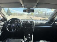 Usado VW Jetta Highline 105 CV (77 kW) 2009 Blanco Berlina