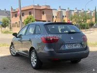 Usado Seat Ibiza ST Style 105 CV (77 kW) 2013 Gris / plata Familiar
