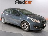 Usado Kia Ceed 100 CV (73 kW) 2017 Azul Utilitario