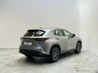 Usado Lexus NX350h Business Edition 242 CV (177 kW) 2023 Gris / plata SUV
