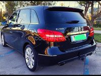 Usado Mercedes B200 136 CV (100 kW) 2013 Negro Monovolumen