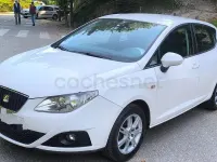 Usado Seat Ibiza 90 CV (66 kW) 2010 Blanco Berlina