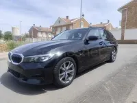 Usado BMW 330e Sport Line 292 CV (214 kW) 2022 Negro Familiar