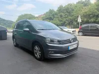 Usado VW Touran Advance 150 CV (110 kW) 2020 Gris Monovolumen