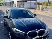 Usado BMW 118 Comfort Edition 136 CV (100 kW) 2023 Negro Utilitario