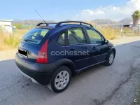 Usado Citroën C3 XTR 92 CV (67 kW) 2004 Azul Berlina