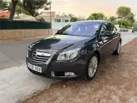 Usado Opel Insignia Excellence 130 CV (95 kW) 2013 Gris / plata Berlina