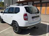 Usado Dacia Duster Black Shadow 110 CV (80 kW) 2016 Blanco SUV