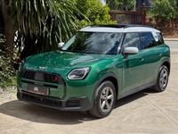Begagnad Mini Countryman 218 HK (160 kW) 2025 Grön SUV