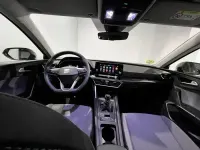 Usado Seat Leon Style 116 CV (85 kW) 2025 Gris