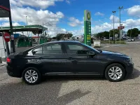 Usado VW Passat Business 122 CV (89 kW) 2021 Gris / plata Berlina