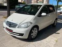 Usado Mercedes A160 95 CV (69 kW) 2010 Blanco Monovolumen