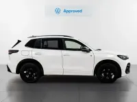 Usado VW Tiguan R-line 150 CV (110 kW) 2025 Blanco SUV