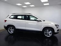 Usado Skoda Karoq Ambition 150 HP (110 kW) 2020 Branco SUV