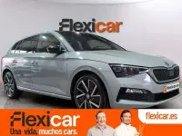 Usado Skoda Scala Sport 150 CV (110 kW) 2021 Gris Utilitario