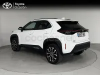 Usado Toyota Yaris Cross Active 116 CV (85 kW) 2024 Blanco SUV