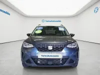 Usado Seat Arona Style 110 CV (80 kW) 2023 Gris / plata SUV