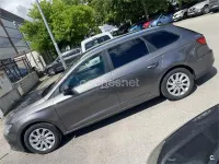 Usado Seat Leon ST Reference 105 CV (77 kW) 2014 Gris / plata Familiar