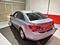 Usado Chevrolet Cruze 113 CV (83 kW) 2010 Azul Berlina