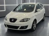 Usado Seat Altea XL Style 105 CV (77 kW) 2010 Blanco Monovolumen