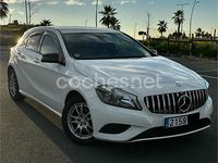 Usado Mercedes A180 Urban 122 CV (89 kW) 2014 Blanco Berlina