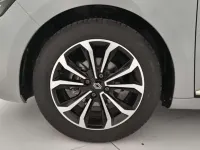 Usado Renault Clio Techno 101 CV (74 kW) 2025 Gris Utilitario