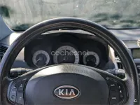Usado Kia Ceed 90 CV (66 kW) 2009 Negro Utilitario